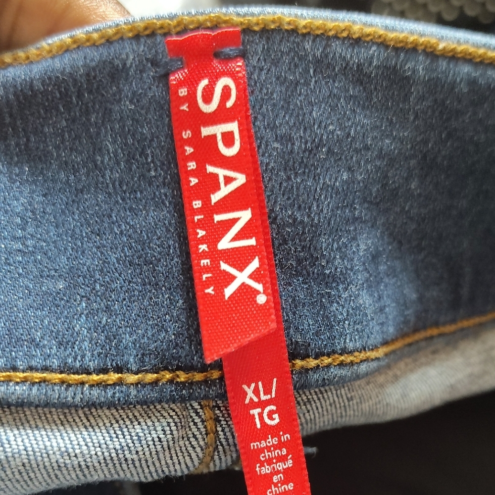 SPANX Blue Skinny Jeans with Smooth Texture - Picture 6 of 7